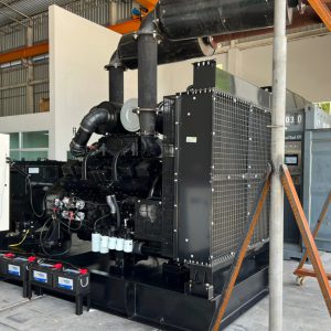 Multiphase Power Generator 1000 kVA Diesel Generator set with installation for our customer; Generator References