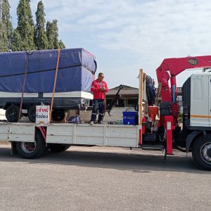 จำหน่ายเครื่องกำเนิดไฟฟ้าดีเซล ขนาด 250 kVA พร้อมประกอบบนรถล้อลาก - Diesel Generator Set 250 kVA with Trailer