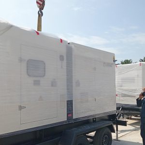 จำหน่ายเครื่องกำเนิดไฟฟ้าดีเซล ขนาด 250 kVA พร้อมประกอบบนรถล้อลาก - Diesel Generator Set 250 kVA with Trailer